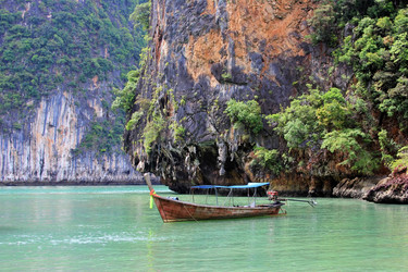 Similar image 5572844