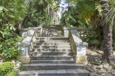 Similar image 5584796