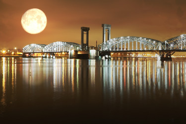 Similar image 5589046