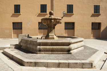 Similar image 5590712