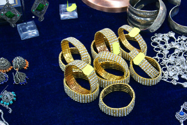 Similar image 5604076