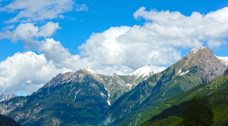 Similar image 5607115