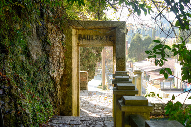 Similar image 5617080