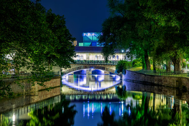 Similar image 5621082