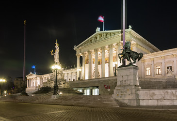 Similar image 5628085