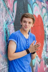 Similar image 5636963