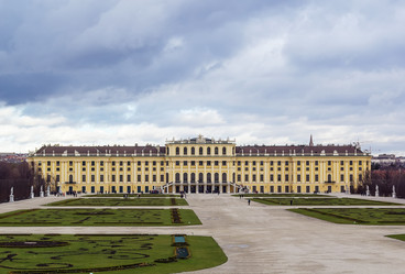 Similar image 5640002