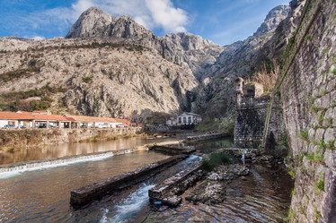 Similar image 5833033