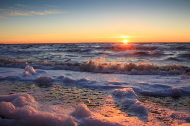 Similar image 5837100