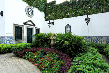 Similar image 6056171