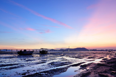 Similar image 6080887