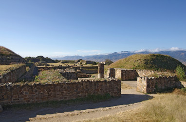 Similar image 6084351