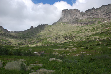 Similar image 6101998