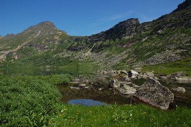 Similar image 6102023