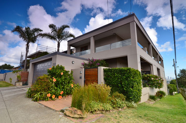 Similar image 6140740