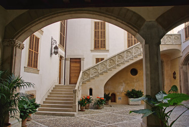 Similar image 6239674