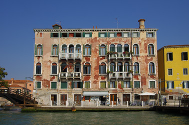 Similar image 6257354