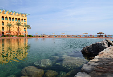 Similar image 6299355