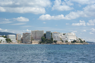 Similar image 6337800