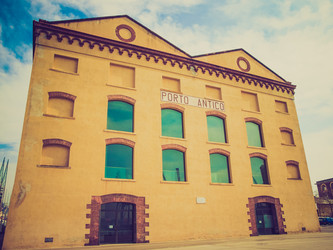 Similar image 6410173