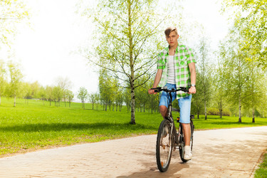 Similar image 6414032