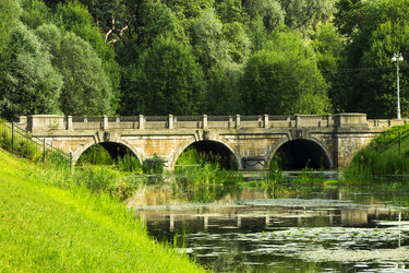 Similar image 6475876