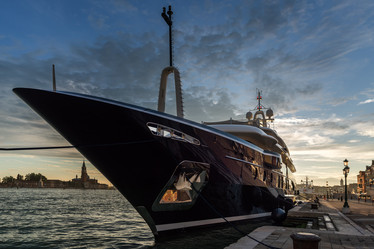 Similar image 6496336