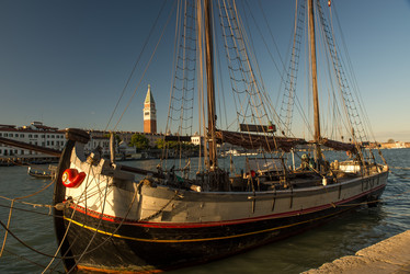 Similar image 6497102