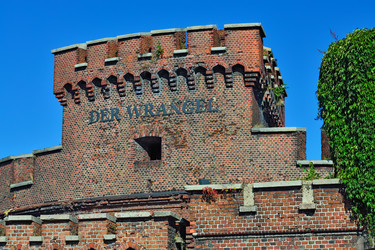 Similar image 6530275