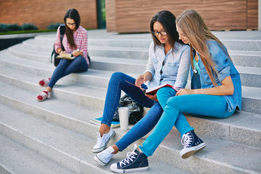 Similar image 6563389