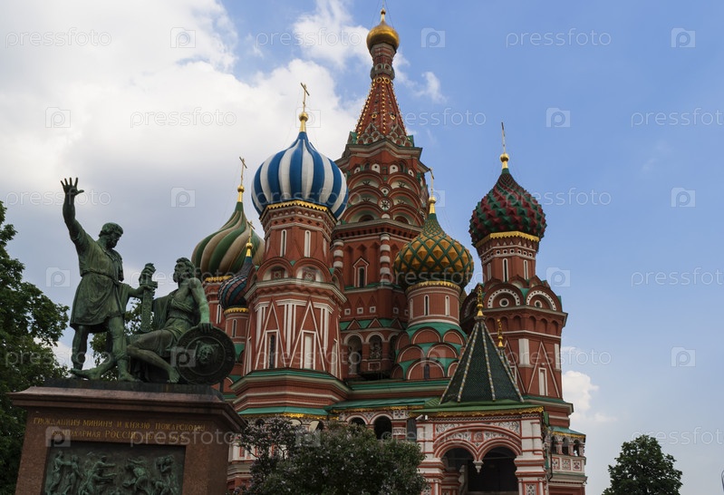 Фото Блогера Возле Храма Василия Блаженного