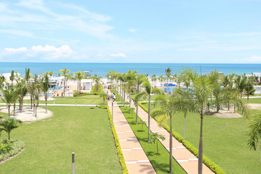 Similar image 6585570