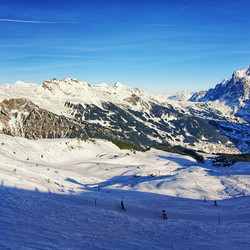 Similar image 6638677