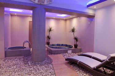 Similar image 6639764