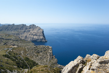 Similar image 6646003