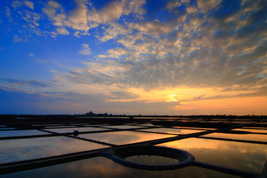 Similar image 6648376