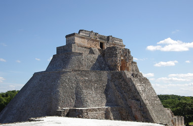 Similar image 6667706