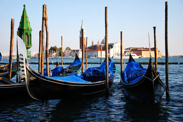 Similar image 6693860