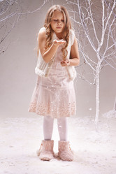 Similar image 6695694