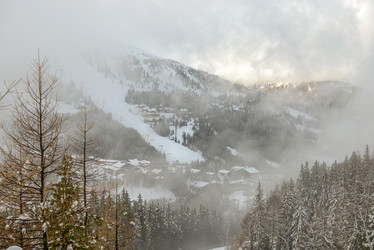 Similar image 6713657