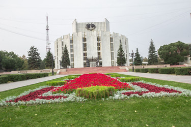 Similar image 6717051