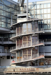 Similar image 6717640