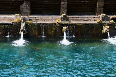 Similar image 6718704