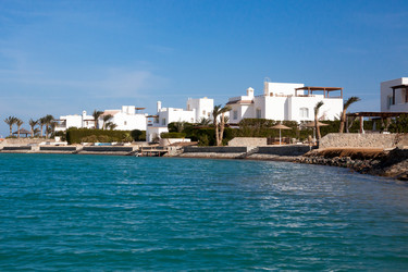 Similar image 6744773