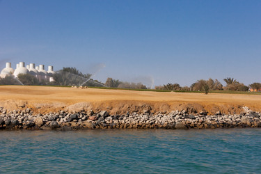 Similar image 6744775