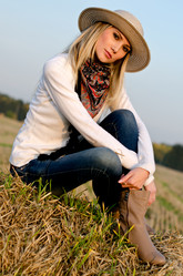 Similar image 6762854