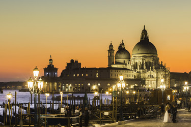 Similar image 6763719