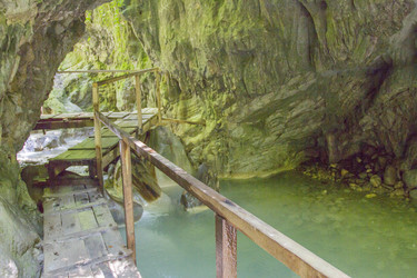 Similar image 6775264