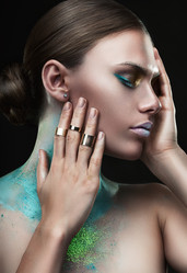 Similar image 6816000