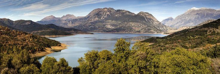 Similar image 6831455